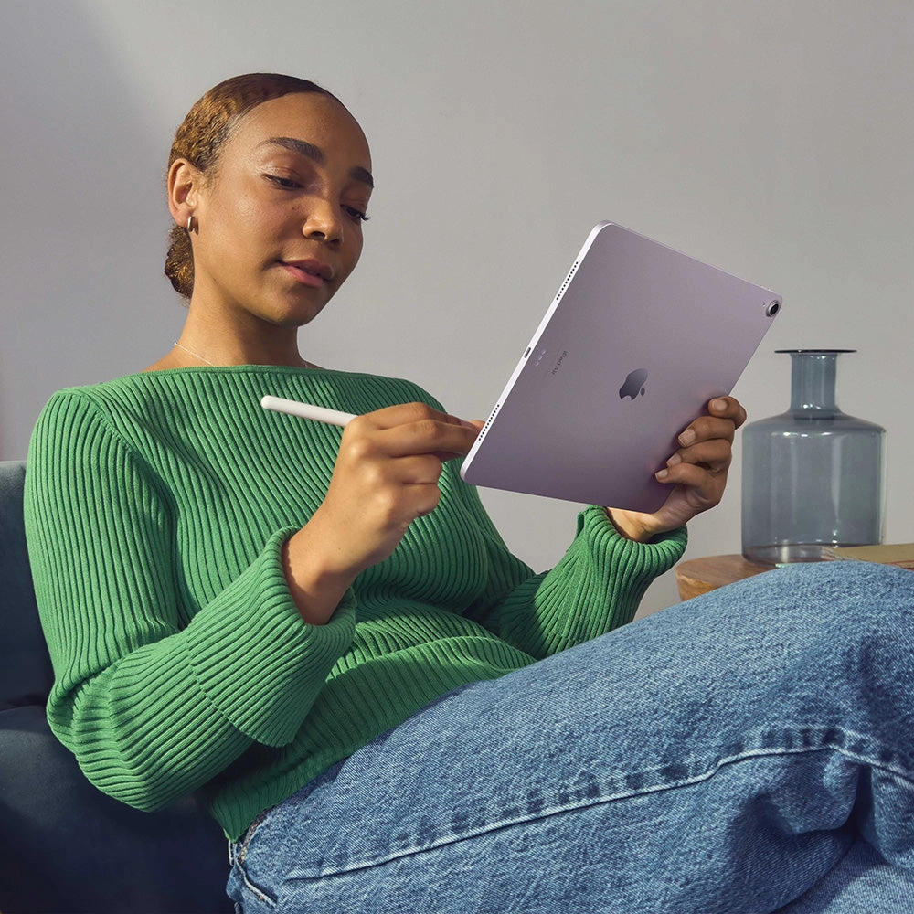 Apple iPad Air (2024) 13 Wi-Fi 128GB Tablet - Purple | MV2C3NF/A