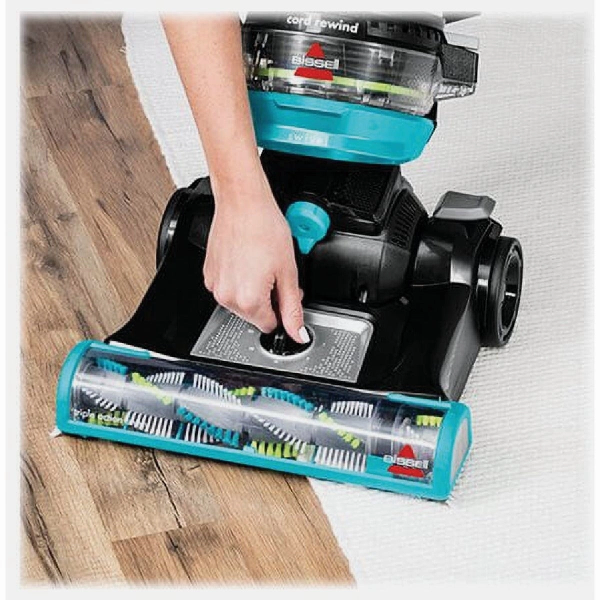 Bissell CleanView Swivel Rewind Pet Vacuum Cleaner - 1 Each