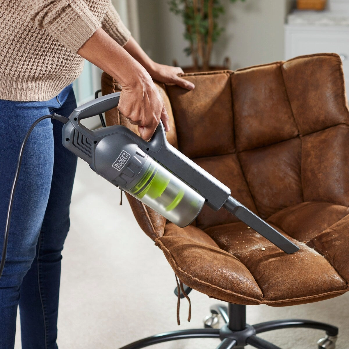 Black and Decker BDXMSV009G Lightweight Convertible Stick with Motorized Brush