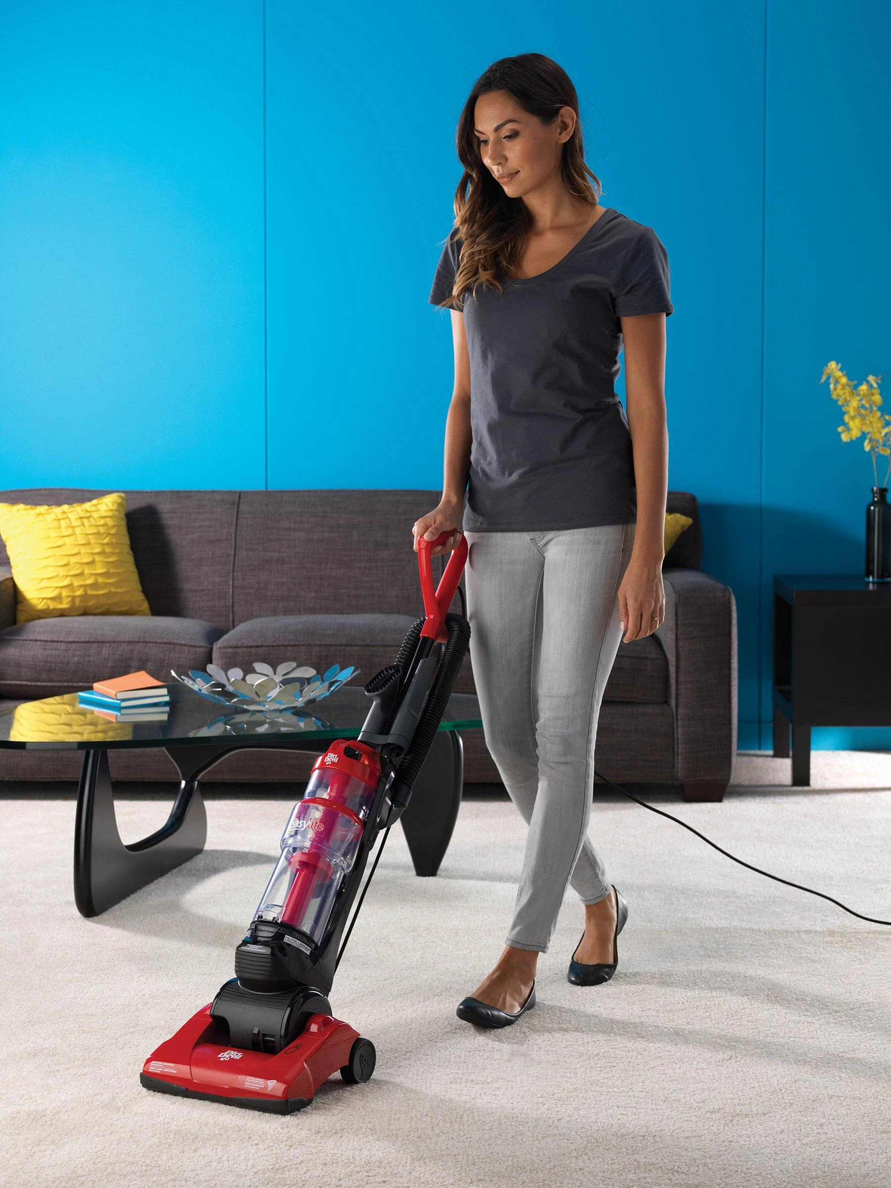 Easy Lite Cyclonic Upright Vacuum