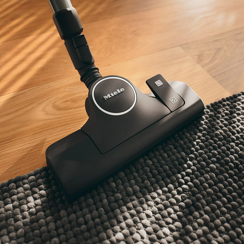 Miele Boost CX1 TrackDrive Compact Vacuum Cleaner - Obsidian black | CX1 BOOST BLACK