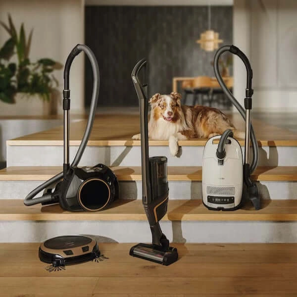 Miele Classic C1 Cat & Dog - Canister Vacuum