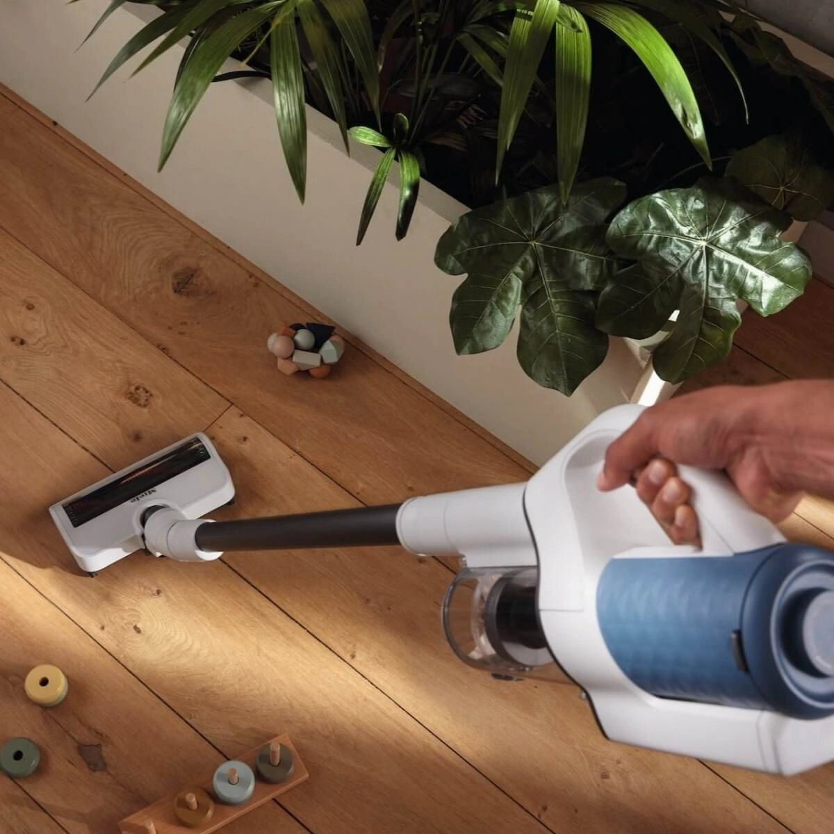 Miele DuoFlex HX1. Nordic Blue - Stick. Cordless Vacuum