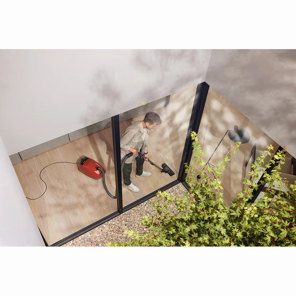 Miele Guard M1 Cylinder Vacuum Cleaner - Terra Red | M1RED