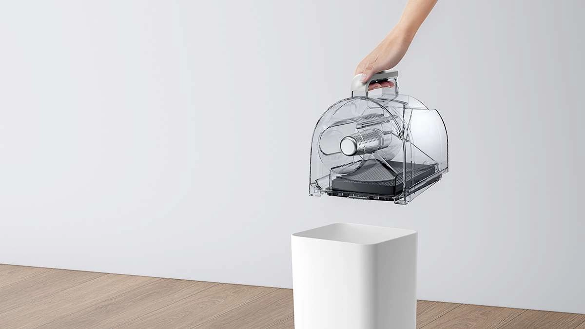 NEN180 Bagless Canister
