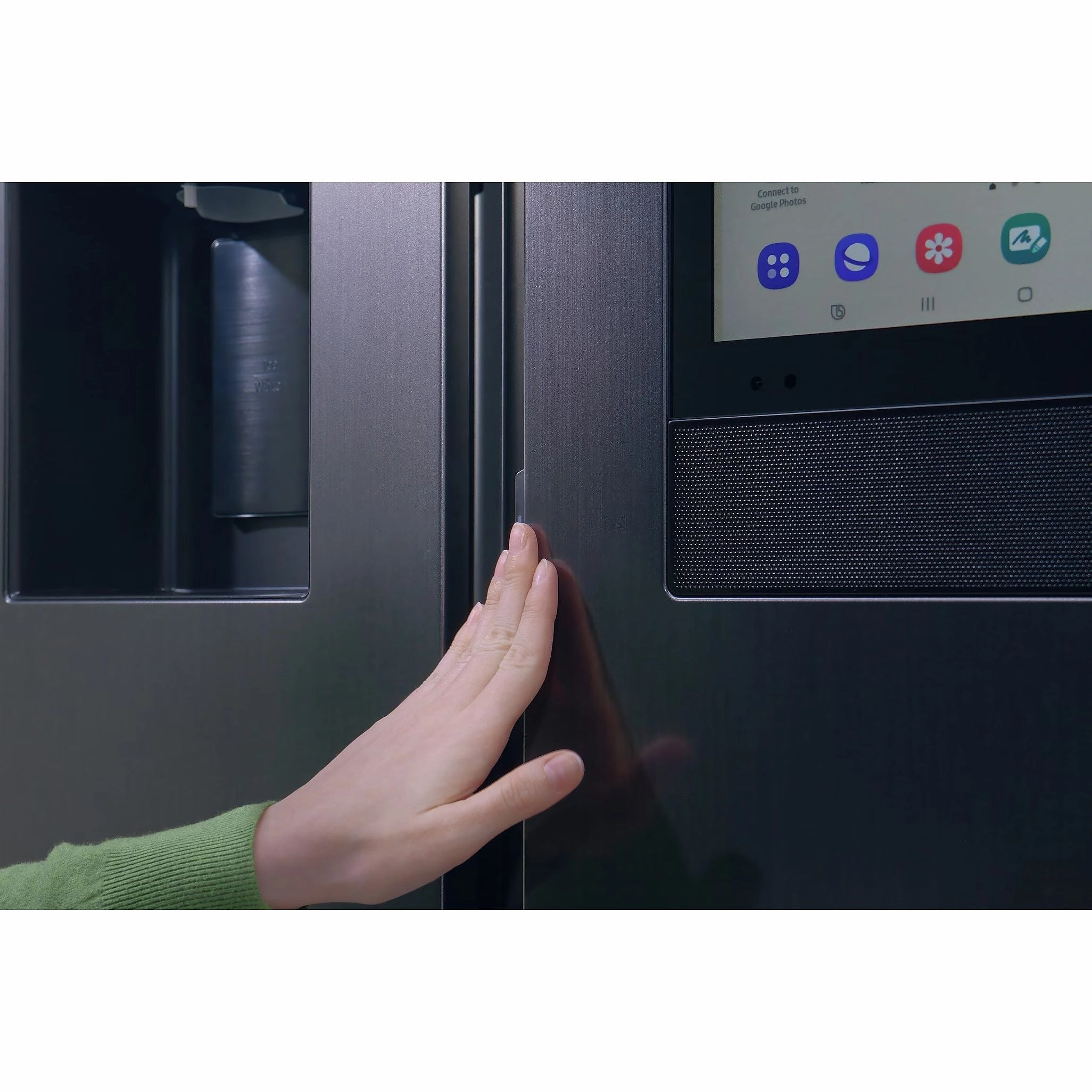 Samsung 614L American Freestanding Fridge Freezer - Sliver | RS90F66BETEU