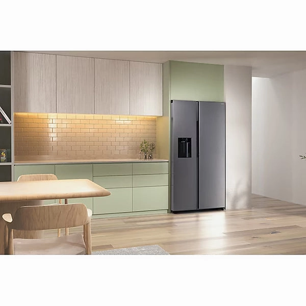 Samsung Series 6 SpaceMax Bespoke AI 640L Freestanding Fridge Freezer - Silver | RS70F64KETEU