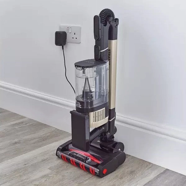 Shark Stratos 0.7L Anti Hair Wrap Plus Cordless Vacuum Cleaner - Copper & Charcoal Grey | IZ400UKT