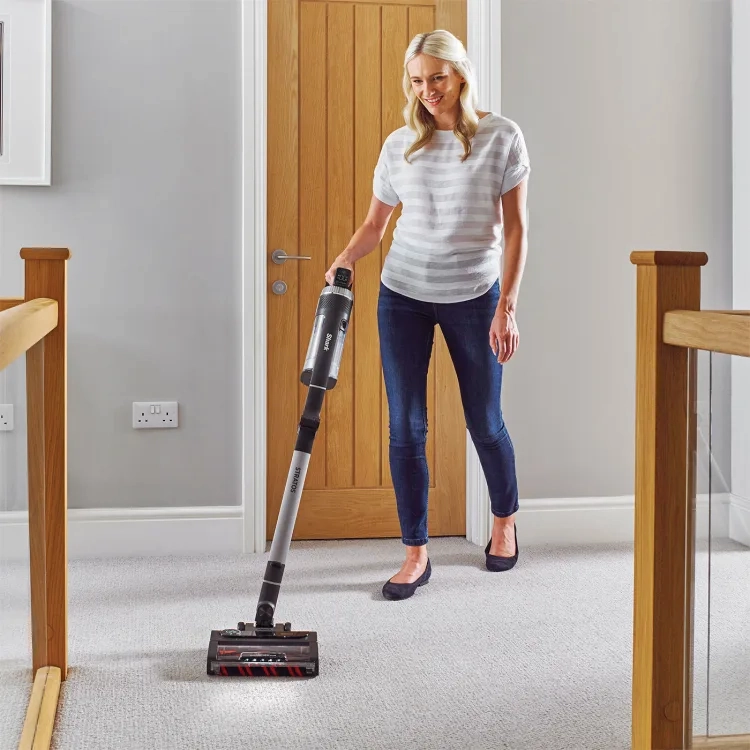 Shark Stratos 0.7L Anti Hair Wrap Plus Pet Pro Cordless Vacuum Cleaner - Charcoal Grey & Silver | IZ420UKT
