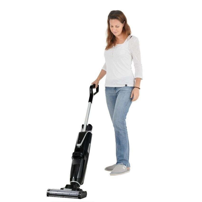 Wireless Wet and Dry Vacuum Cleaner. 3-in-1 Floor Cleaner with Two Tank System. 5000 mAh. Self-Cleaning System. LED