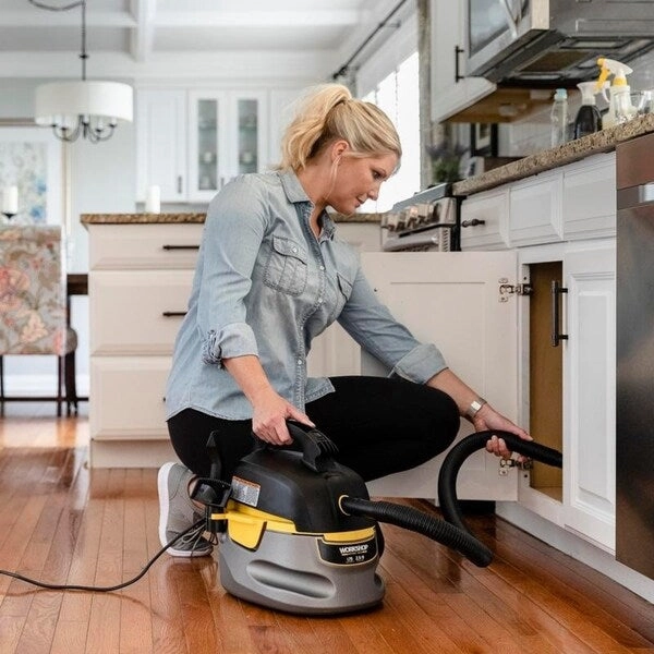 WORKSHOP Wet/Dry Vacs Small. Portable 2.5-Gallon. 1.75 Peak HP Wet Dry Vacuum Cleaner